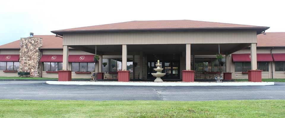 Charles Gardens in Fairview Heights, IL - Foto de edificio