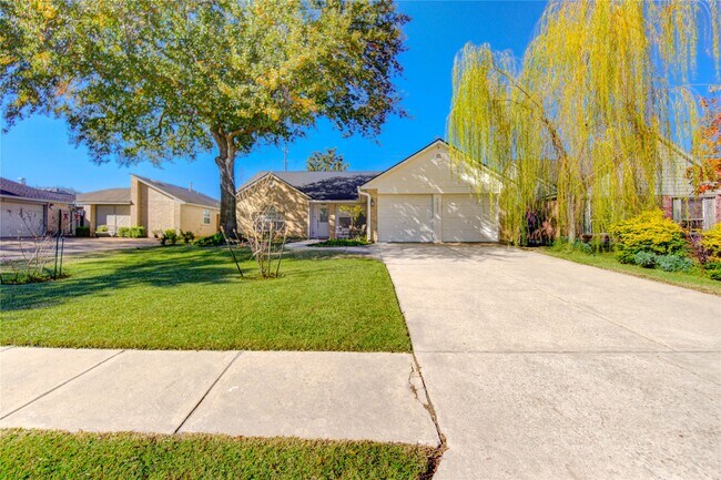 7027 Brockington Dr in Katy, TX - Building Photo - Building Photo