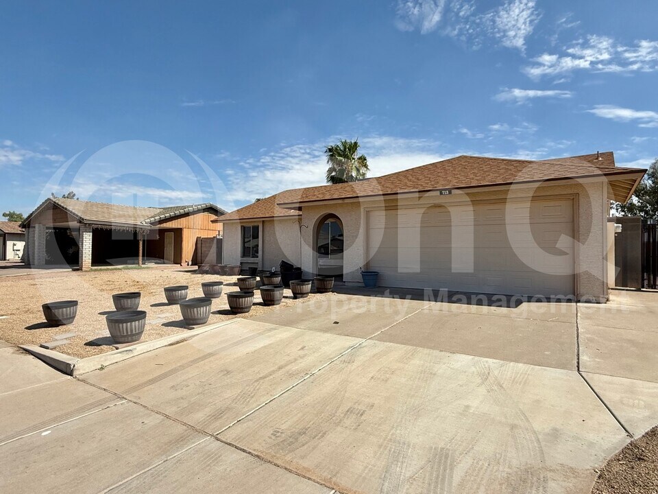 713 W Mesquite St in Chandler, AZ - Foto de edificio