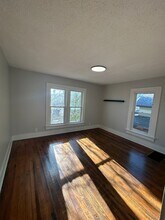 1014 Huffman St-Unit -1/2 in Fort Wayne, IN - Building Photo - Building Photo