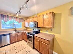 15444 W Banff Ln in Surprise, AZ - Building Photo - Building Photo