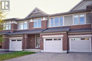 172 Larimar Cir in Ottawa, ON - Building Photo