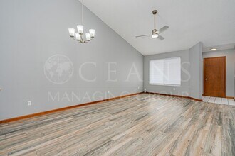 3556 Forest Branch Dr in Port Orange, FL - Building Photo - Building Photo