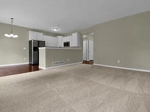 1153 Park Dr in Gahanna, OH - Building Photo - Building Photo