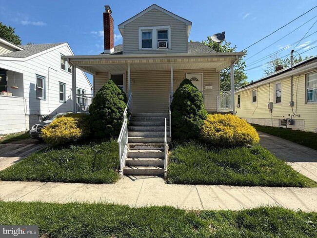 property at 208 Homecrest Ave