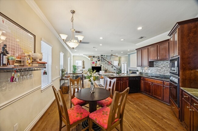 property at 2207 Austin St