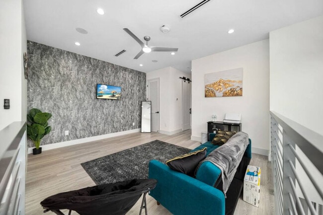 property at 1621 NE 4th Pl