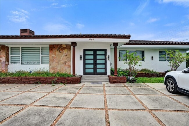 property at 3784 Sheridan Ave