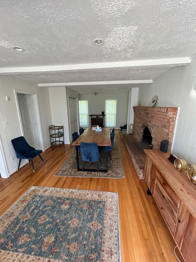10323 Snowpine Way in Potomac, MD - Building Photo - Building Photo