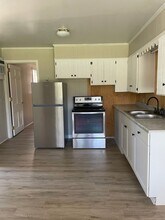 310 S Wadesboro Blvd-Unit -310 S. WADESBORO BLVD APT #11 in Mount Gilead, NC - Building Photo - Building Photo