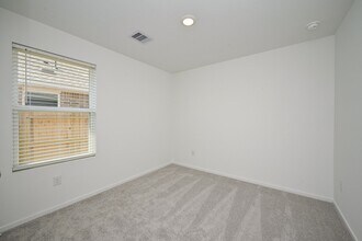 6507 Leaf Creek Dr in Katy, TX - Building Photo - Building Photo