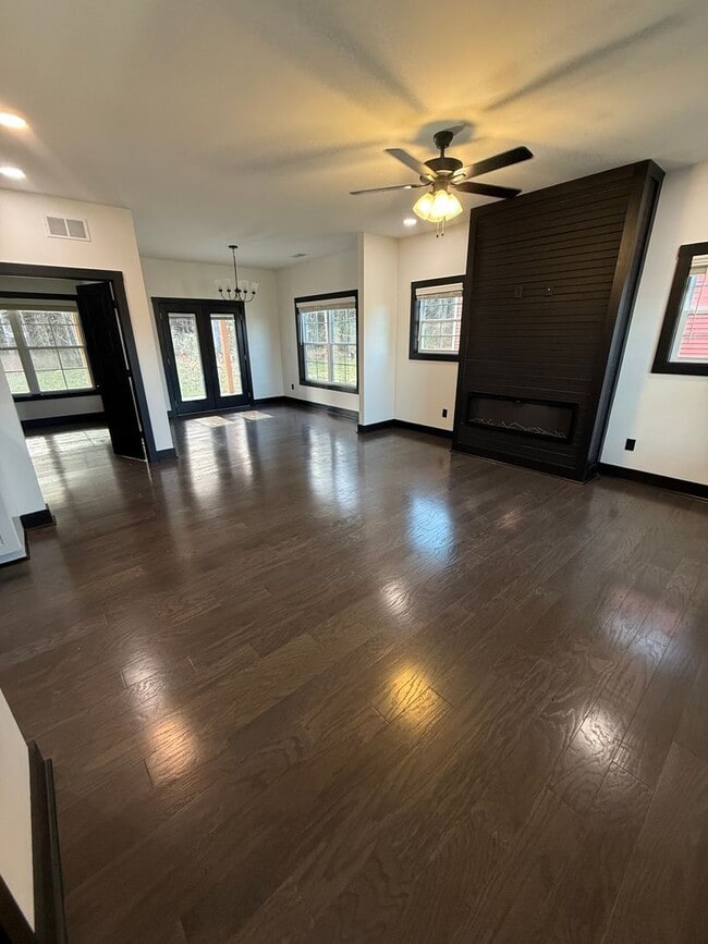 2721 Cedrus Ave in Bowling Green, KY - Building Photo - Building Photo