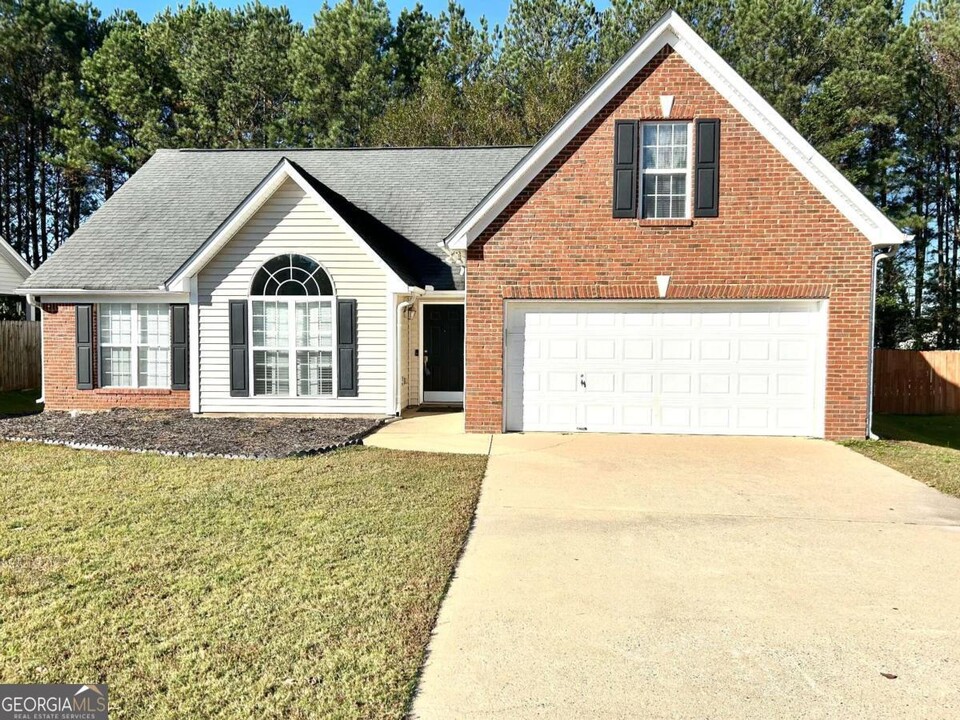 1142 Wicker Oak Dr in Lawrenceville, GA - Building Photo