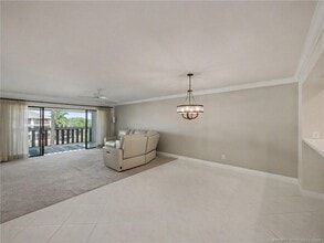 166 SE St Lucie Blvd in Stuart, FL - Building Photo - Building Photo