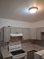 917 N Lombard St in Wilmington, DE - Building Photo