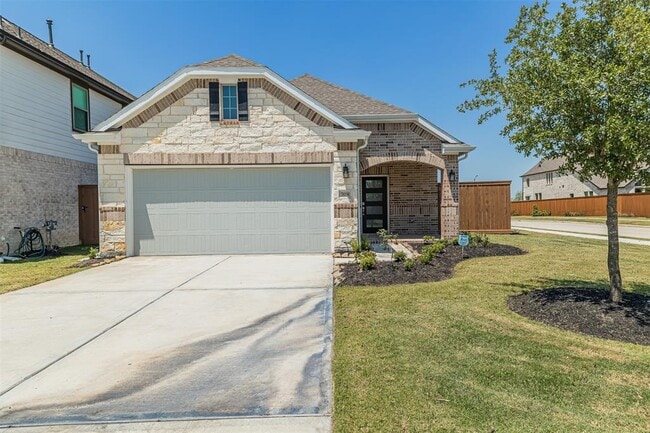 property at 7031 Winterberry Gln Ln