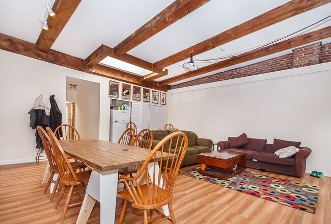 property at 29 St Mary's St