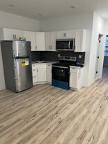 2122 Stenton Ave, Unit 2 in Philadelphia, PA - Building Photo