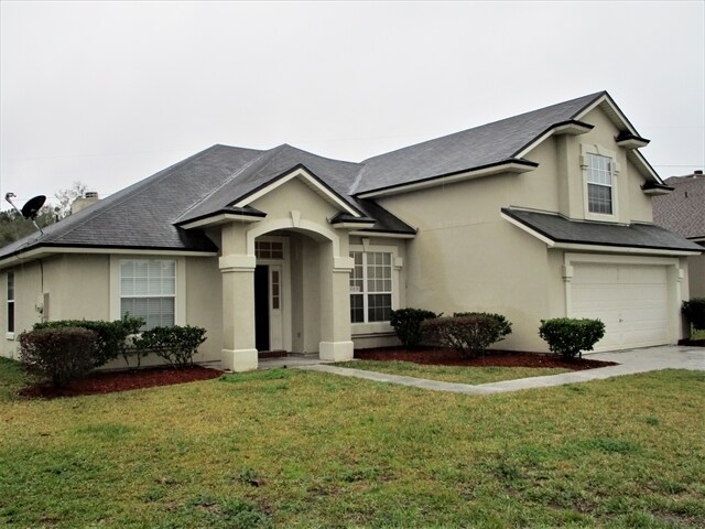 3748 Juliet Leia Cir S in Jacksonville, FL - Foto de edificio - Building Photo