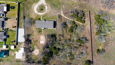 10801 Bradshaw Rd in Austin, TX - Building Photo - Building Photo