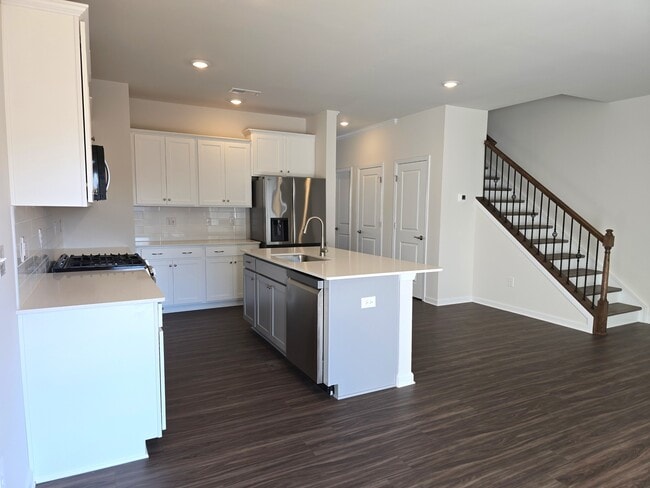 1852 Pheasant Trce Cir in Kernersville, NC - Building Photo - Building Photo