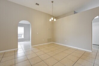6853 Westlake Blvd in Orlando, FL - Building Photo - Building Photo