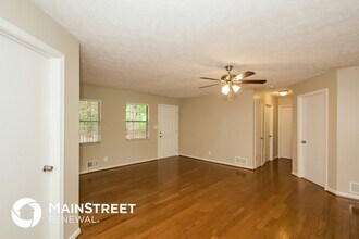 380 Pleasant Valley Rd in Mcdonough, GA - Building Photo - Building Photo