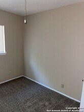 11739 Spring Club Dr in San Antonio, TX - Foto de edificio - Building Photo