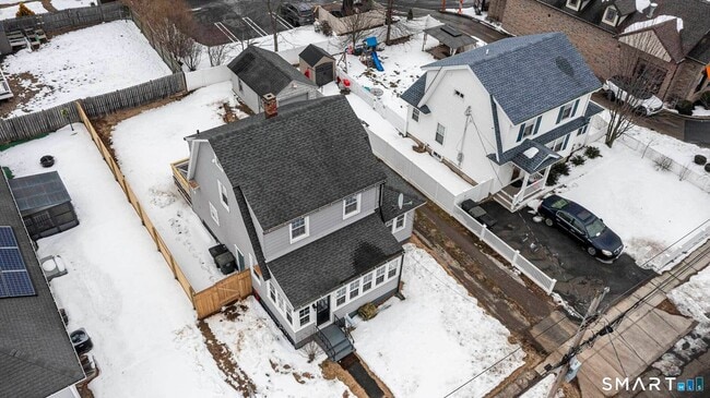 15 Cowles St in Milford, CT - Building Photo - Building Photo