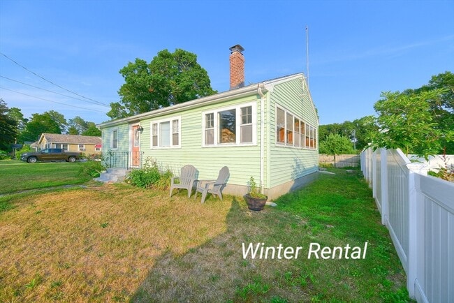 property at 22 Datewood St