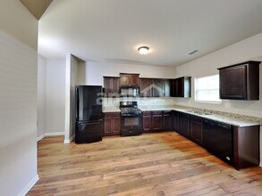 2324 Joplin St in Jonesboro, GA - Building Photo - Building Photo