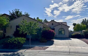4324 S Fireside Trail in Gilbert, AZ - Building Photo - Building Photo