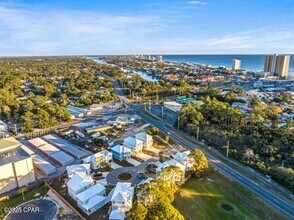2704 Lagoon Mnr Dr in Panama City Beach, FL - Building Photo - Building Photo