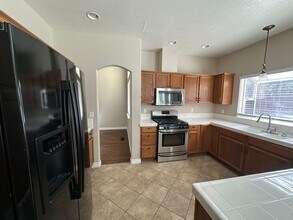 9779 Thunder Mountain Way in Reno, NV - Building Photo - Building Photo