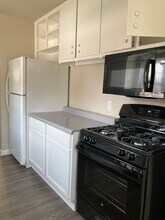 130 E 29th Ct in Des Moines, IA - Building Photo - Building Photo