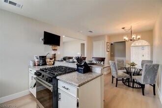 1032 Alan Shepard St in Las Vegas, NV - Building Photo - Building Photo