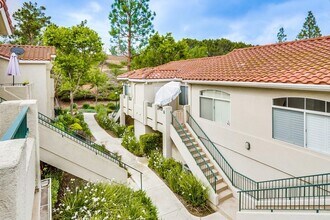 110 Sandpiper Ln in Aliso Viejo, CA - Building Photo - Building Photo