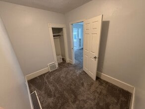 923 6th St S in La crosse, WI - Building Photo - Building Photo