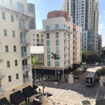 7275 SW 90th St in Miami, FL - Building Photo