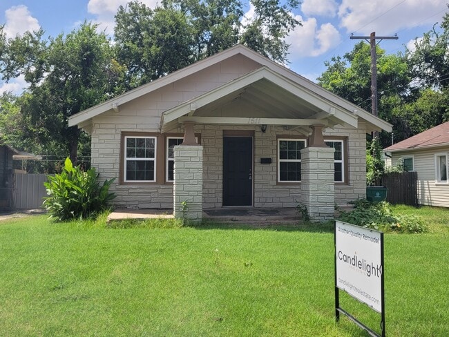 property at 1511 N Independence Ave