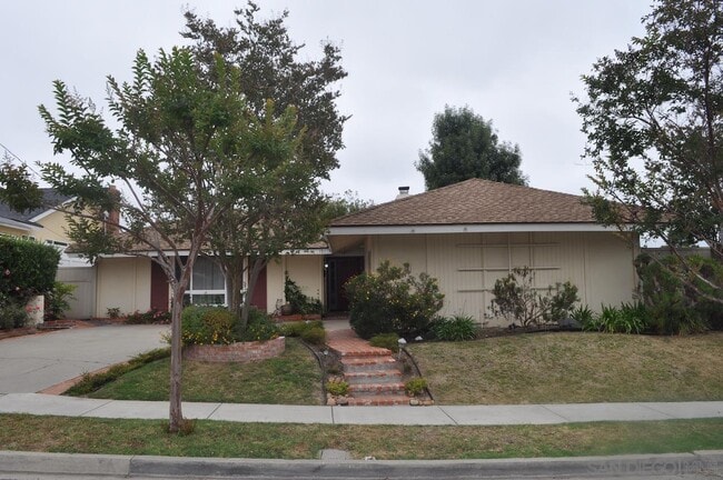 7717 Topaz Lake Ave in San Diego, CA - Building Photo - Building Photo