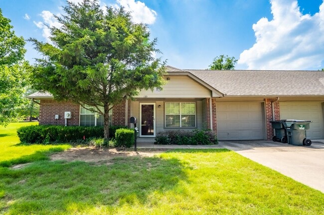 property at 226 S 19th St