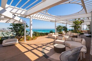 580-572 72nd St in Miami Beach, FL - Building Photo