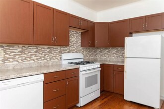 4975 Loughborough Ave, Unit 2nd Floor in St. Louis, MO - Building Photo - Building Photo