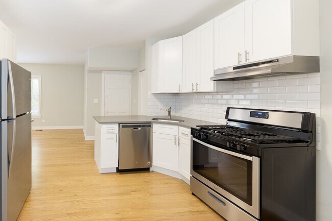3531 N Broadway St, Unit 1 in Chicago, IL - Foto de edificio - Building Photo