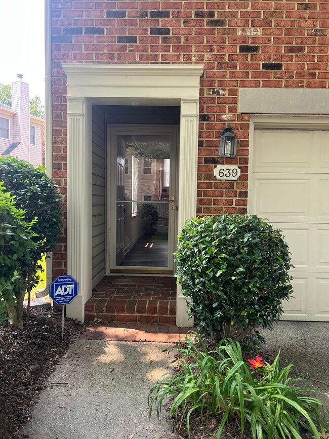 639 Todd Trail in Newport News, VA - Building Photo - Building Photo