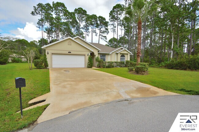 34 Utrillo Pl in Palm Coast, FL - Building Photo - Building Photo