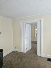 71 N Genesee St, Unit 1 in Geneva, NY - Building Photo - Building Photo