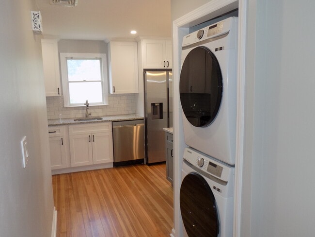 67 4th Ave, Unit Upstairs in Garwood, NJ - Building Photo - Building Photo
