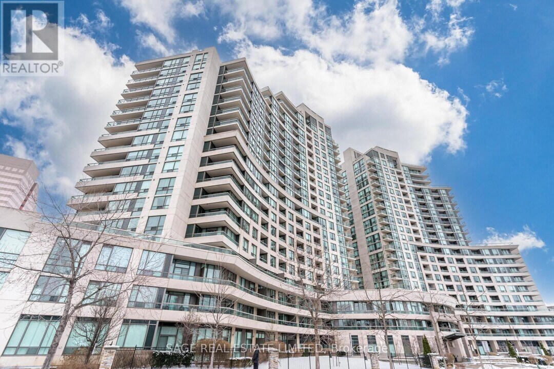 509-509 Beecroft Rd in Toronto, ON - Building Photo